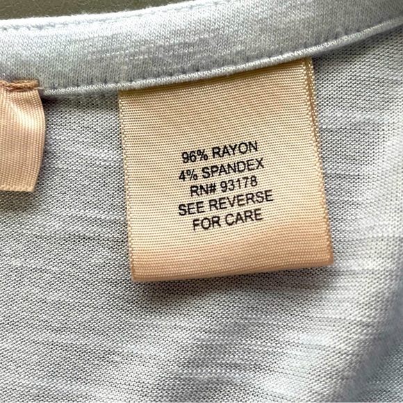 Philosophy V-Neck High-Low Blouse – Blue – Size Medium - Picture 7 of 11